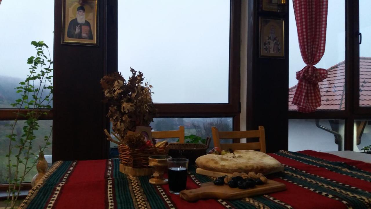 Bed and Breakfast Etno Selo Lelic Valjevo Exterior foto